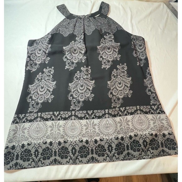 Violet & Claire Tops - Violet + Claire Black & Gray Patterned Blouse Lightweight & Beautiful Size Large